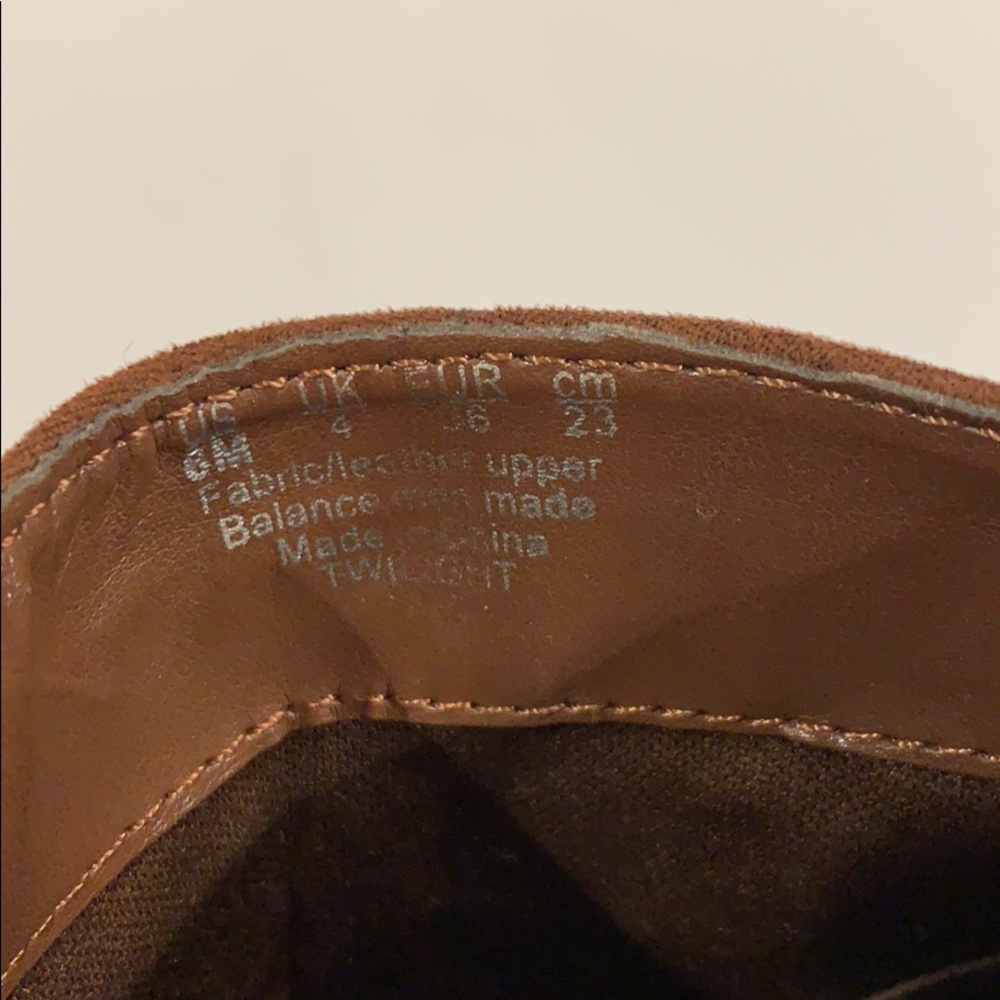 Booties - Picture 4 of 4